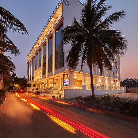 Shivas Galaxy Hotel Devanahalli Екстериор снимка