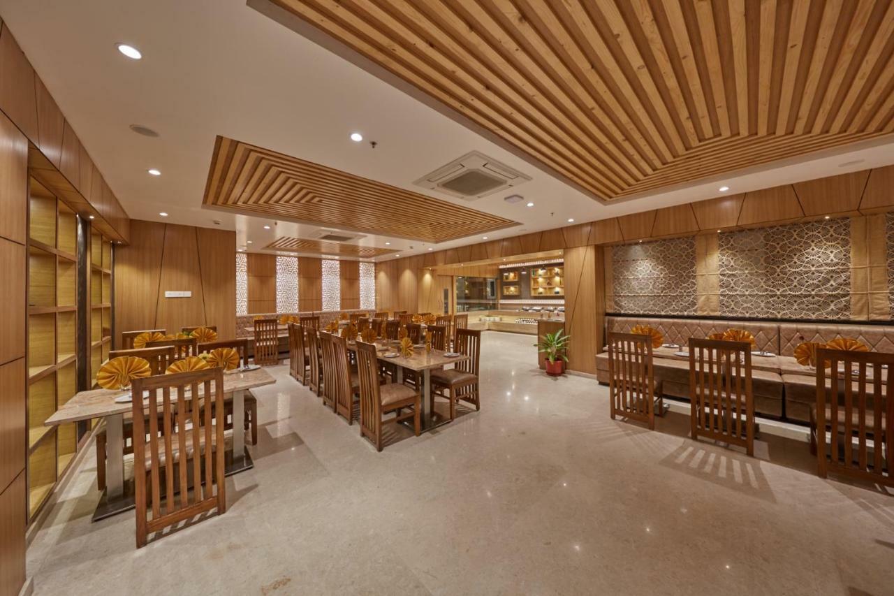 Shivas Galaxy Hotel Devanahalli Екстериор снимка